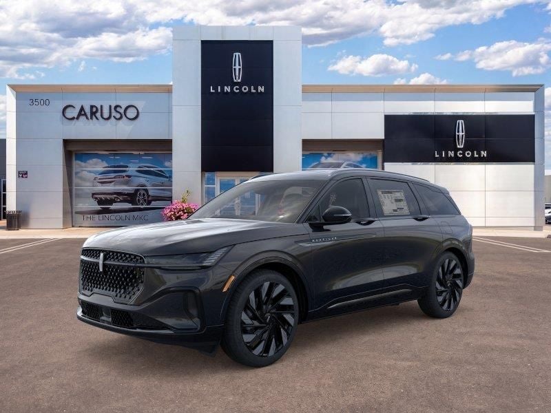2026 Lincoln Nautilus Reserve in Black Metallic — front three-quarter view