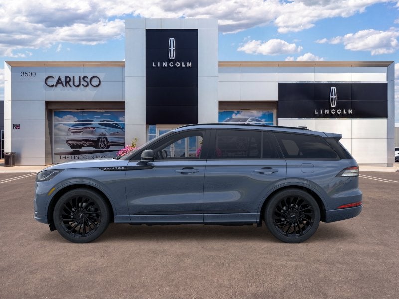 2026 Lincoln Aviator — rear three-quarter view
